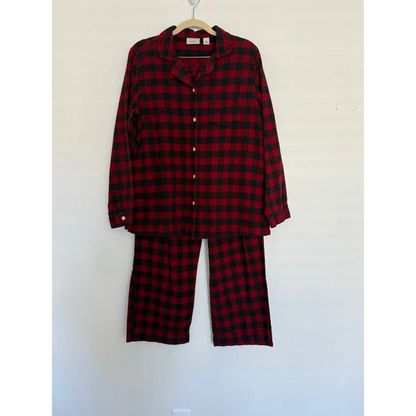 LL Bean Pajamas Womens Medium Red Black Scotch Plaid Flannel Rob Roy Set Holiday