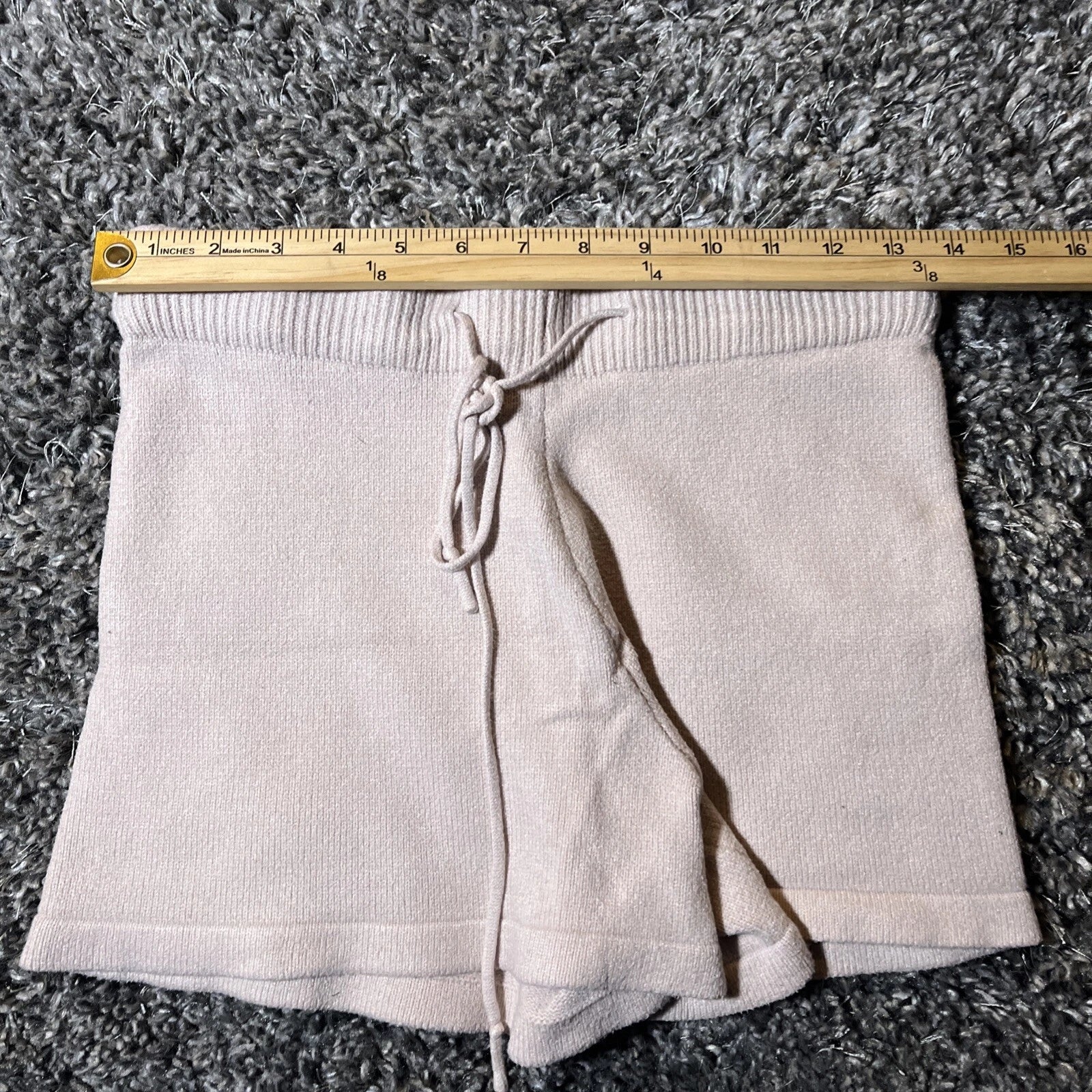 Bluivy Loungewear Sweater & Short Pajama Set Women’s Medium Beige EUC