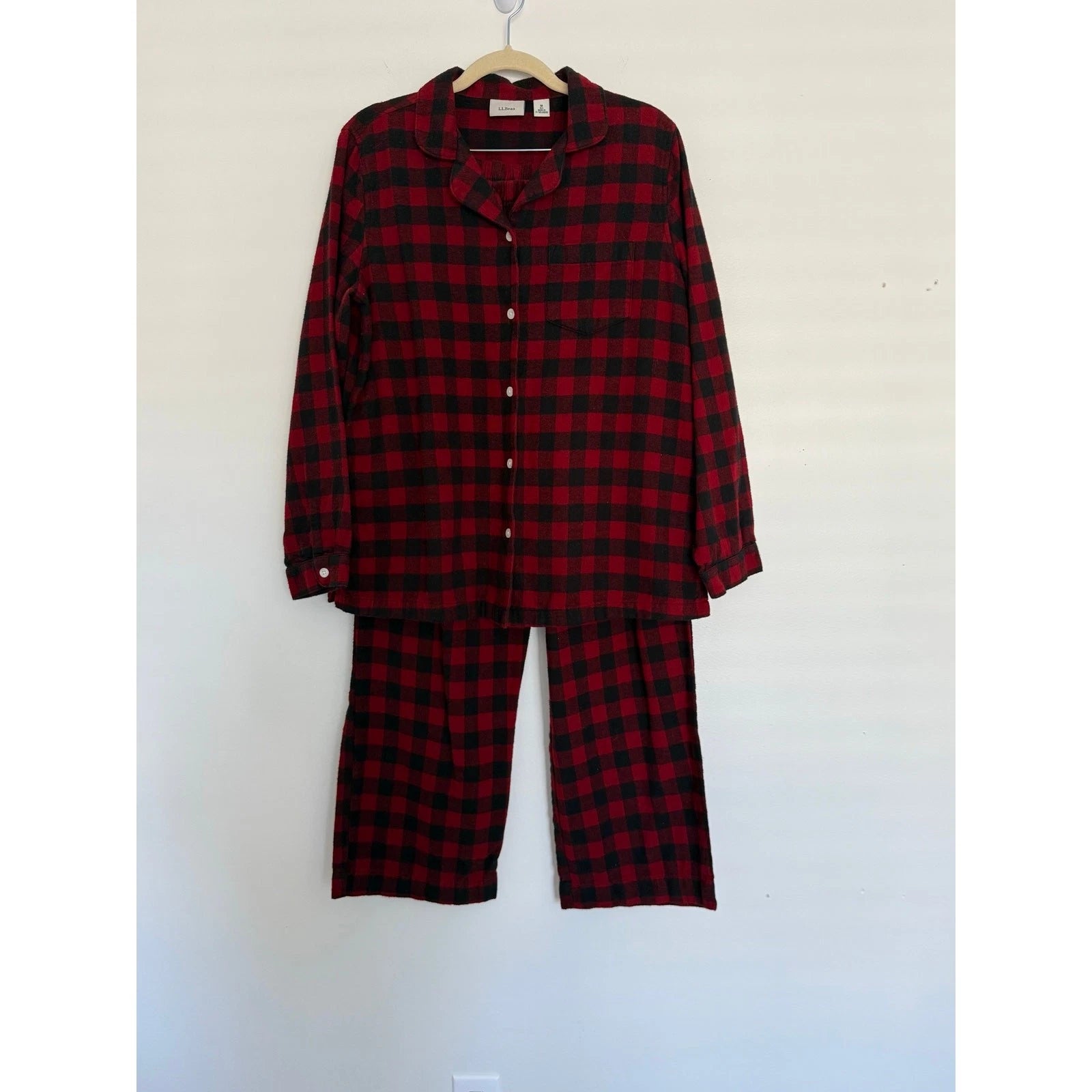 LL Bean Pajamas Womens Medium Red Black Scotch Plaid Flannel Rob Roy Set Holiday