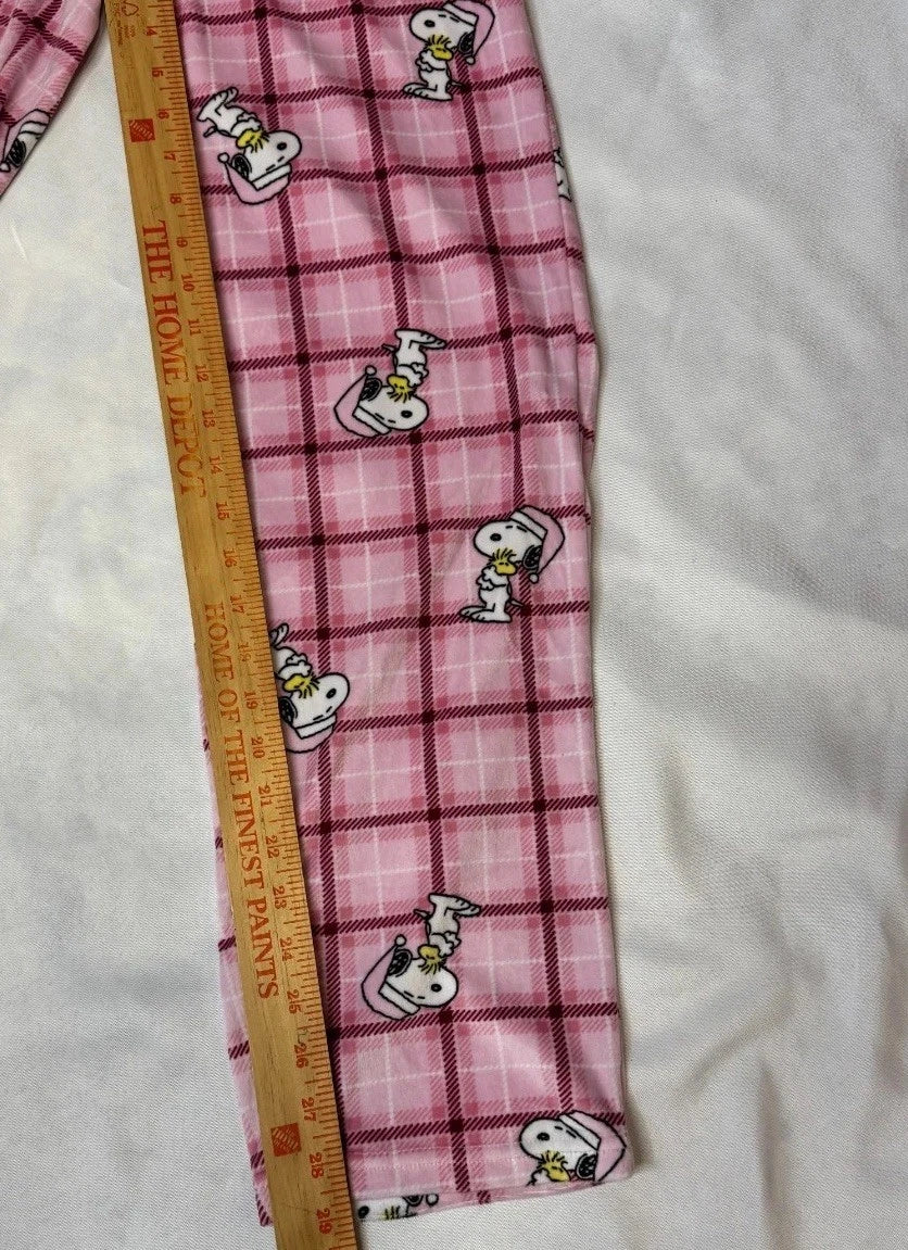 Women's Christmas Snoopy flannel pajama set pink size Medium