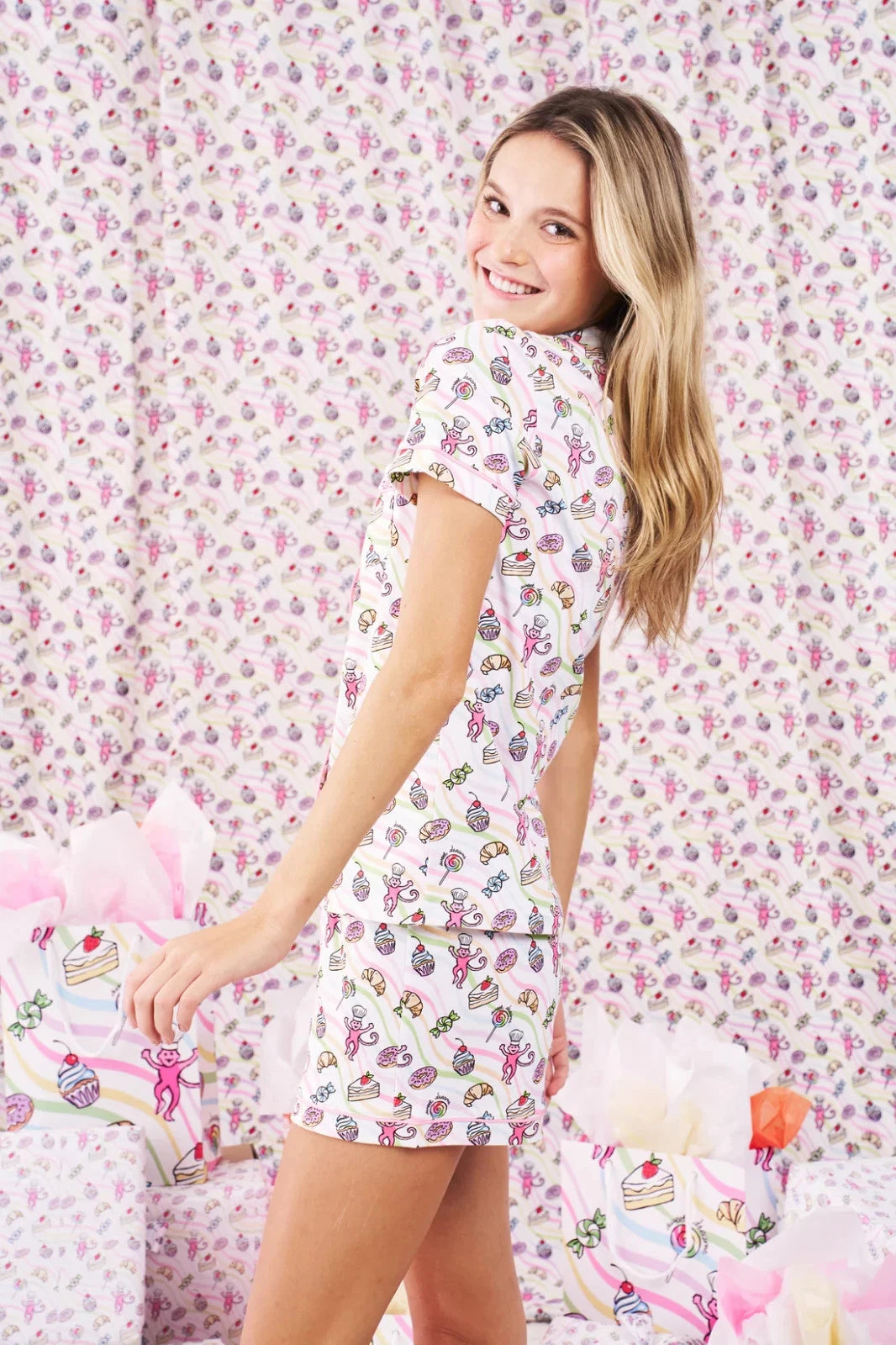 Roller Rabbit Sweet Dreams Swirl Polo Pajamas Size Medium