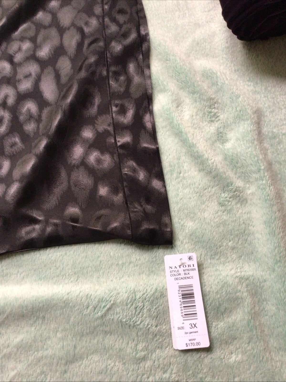 Natori Satin Pajamas Shirt Pants Black Animal Print Size 3XL Lounge Wear