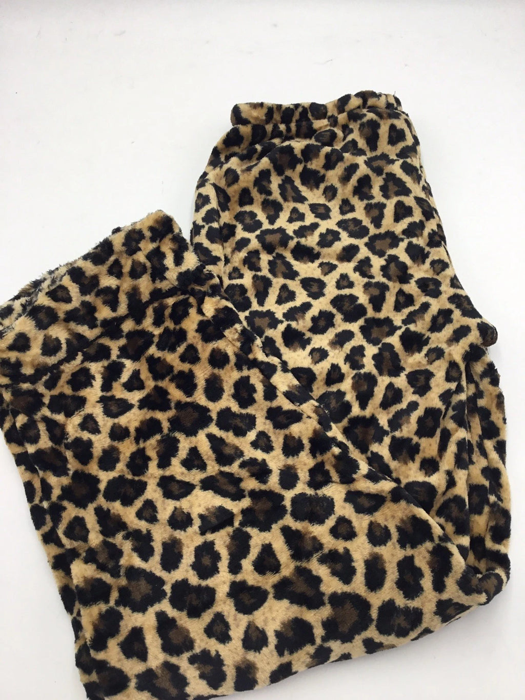 Soft & Cozy Co. Plush Button Front Pajama Set, Tan/Black, M/L