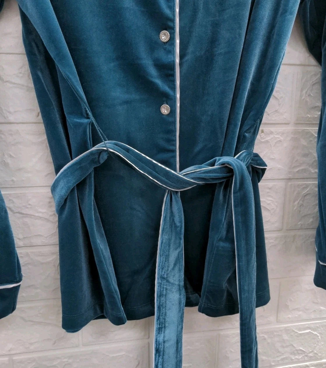New International Concepts Women's 2PC Velvet Shawl Collar Pajama Set Size M