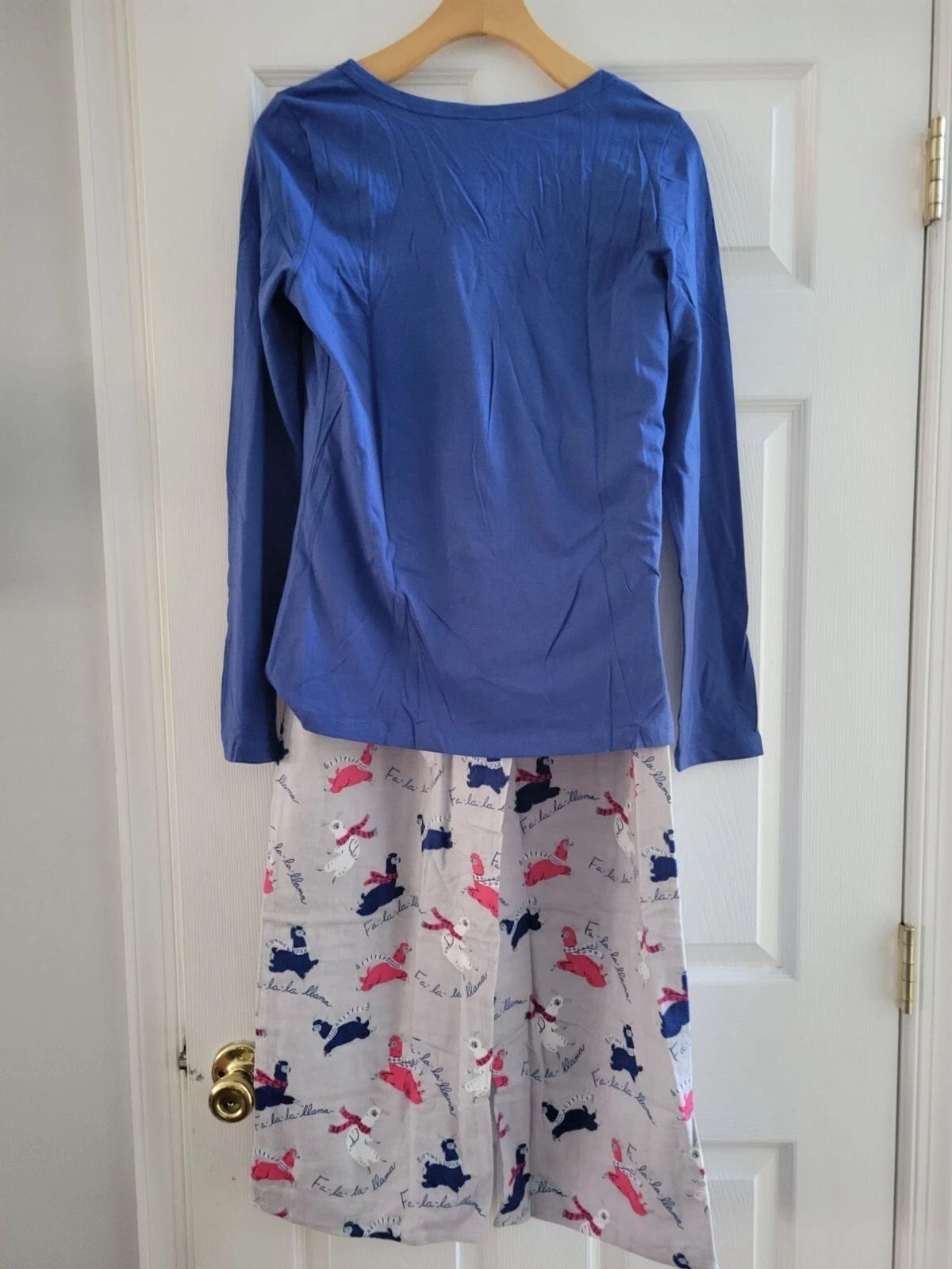 Munki Munki Blue pajama llama print 2 piece set size Medium New