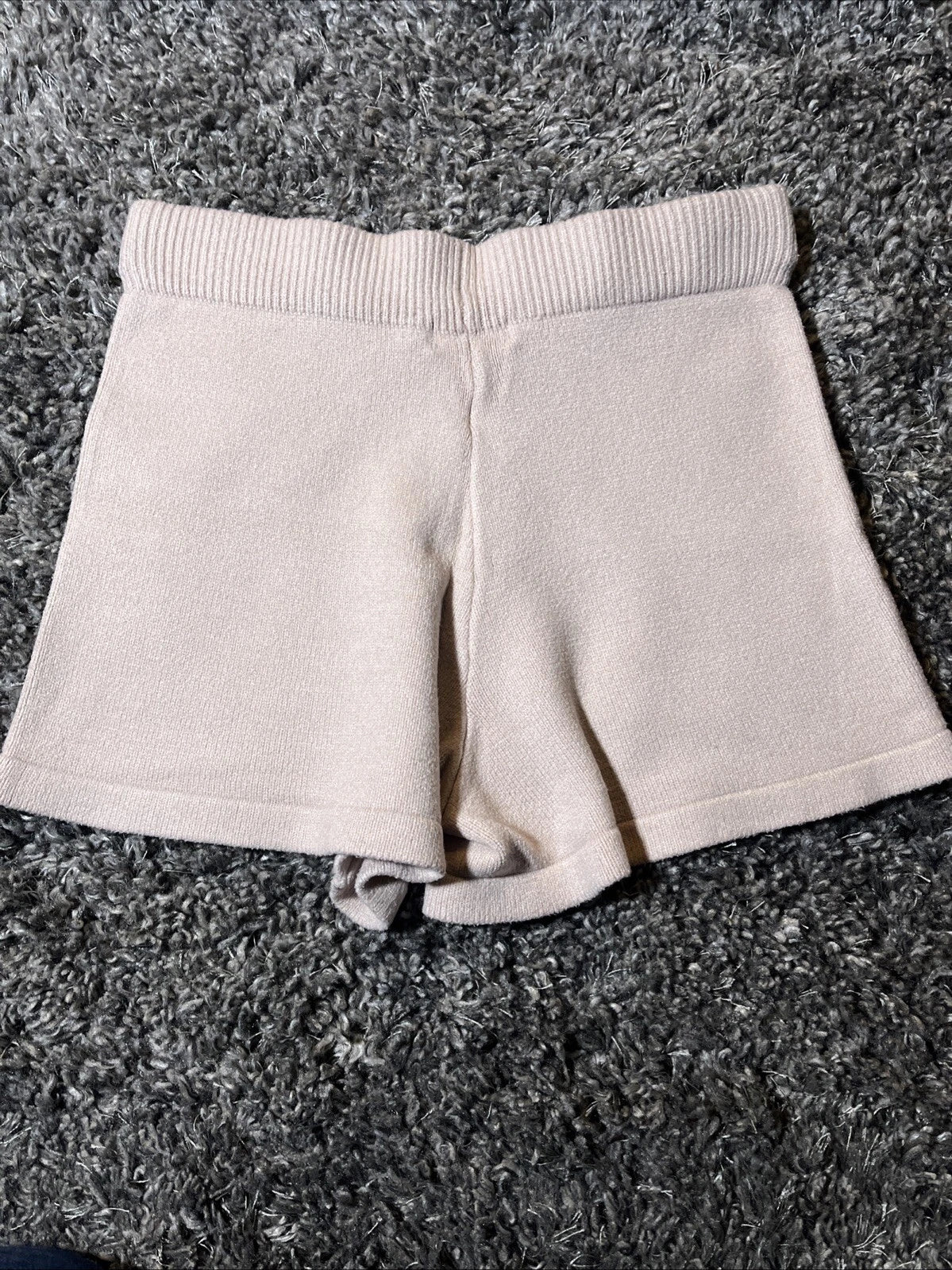 Bluivy Loungewear Sweater & Short Pajama Set Women’s Medium Beige EUC
