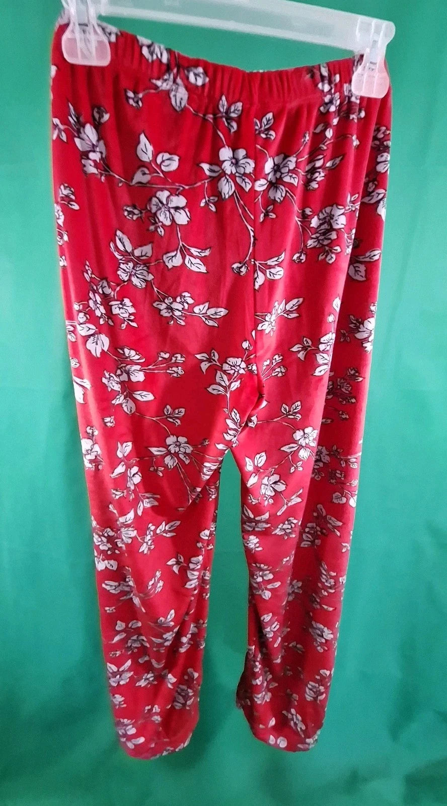 Secret Treasures Ladies Notch Collar Pajama Set - Small (4-6) Color- Red