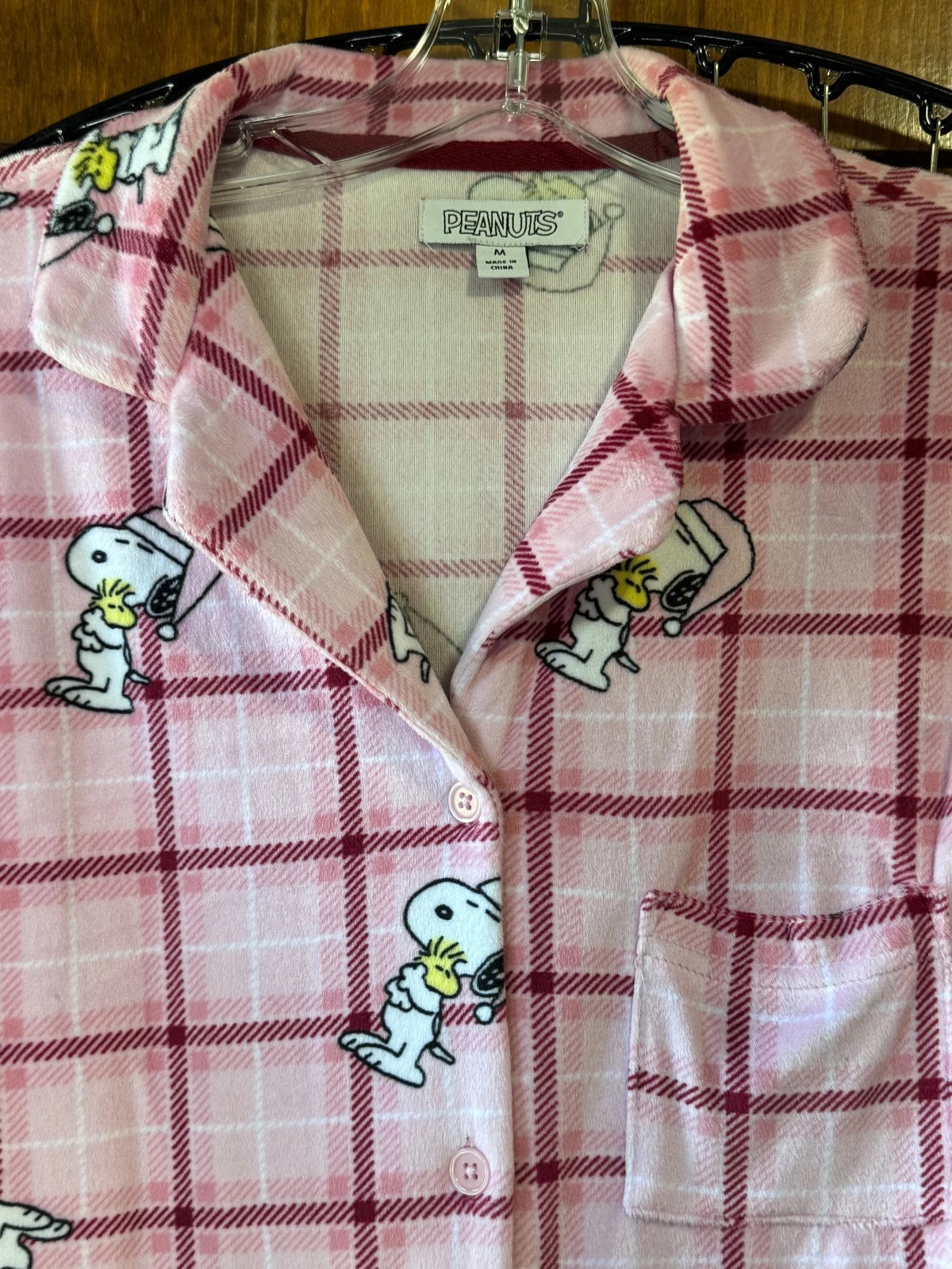 Women's Christmas Snoopy flannel pajama set pink size Medium
