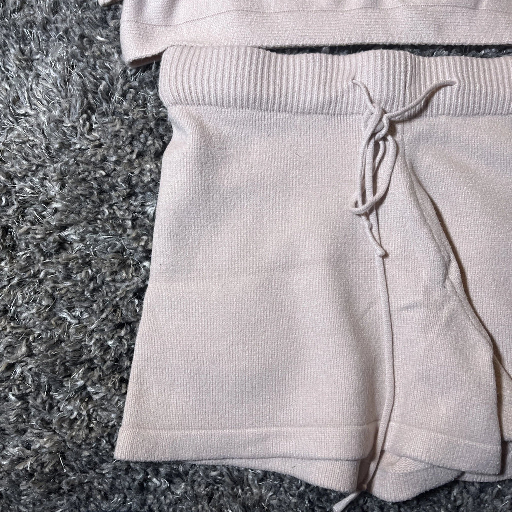 Bluivy Loungewear Sweater & Short Pajama Set Women’s Medium Beige EUC