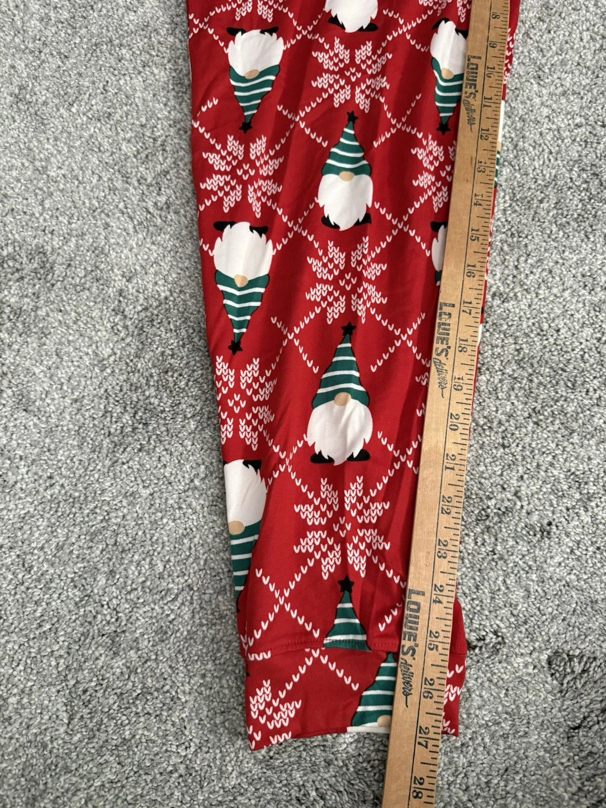 Secret Treasures Womens Lightweight Holiday Christmas 2pc Pajama Set Gnome NEW M