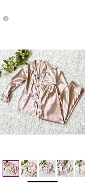 Saten Pajamas Set, Size L