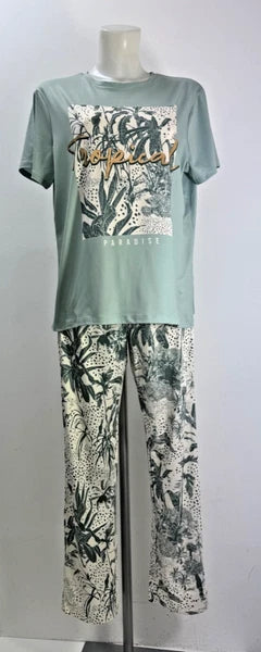 Ladies New Ex In The Style Super Soft Pyjamas  Size  8/10 to 32/34