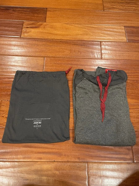 EVA AIR In Flight Business class Pajamas Set  Size - L