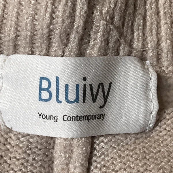 Bluivy Loungewear Sweater & Short Pajama Set Women’s Medium Beige EUC