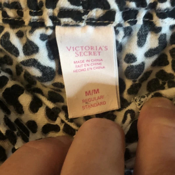 Victoria's Secret Women's 2 Piece Pajamas Leopard Print Black White Sz M.