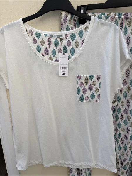 Bon Marche Ivory Leaf  Print Jersey  Pyjamas Set Short Sleeve  Top 12/14 BNWT