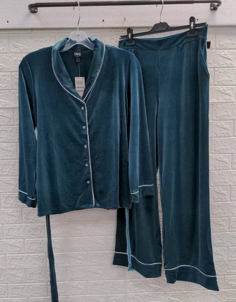 New International Concepts Women's 2PC Velvet Shawl Collar Pajama Set Size M
