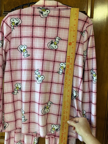 Women's Christmas Snoopy flannel pajama set pink size Medium