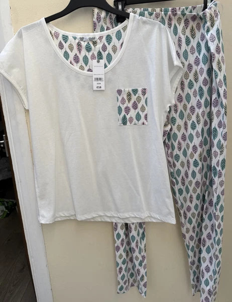 Bon Marche Ivory Leaf  Print Jersey  Pyjamas Set Short Sleeve  Top 12/14 BNWT