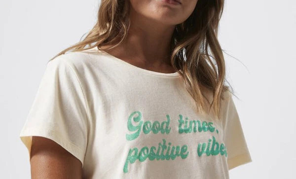 Ladies size L size 14 GOOD TIMES POSTIVE VIBES summer pyjamas Lily Loves NEW 243