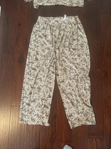 Flora Nikrooz Large Pajama Set Brown Print Long Sleeve Lindsey Pants Soft Knot