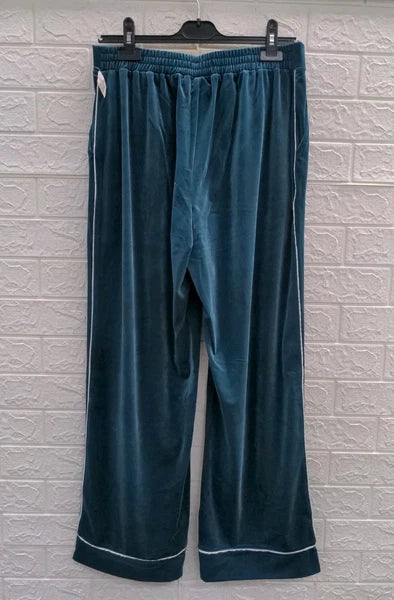 New International Concepts Women's 2PC Velvet Shawl Collar Pajama Set Size M